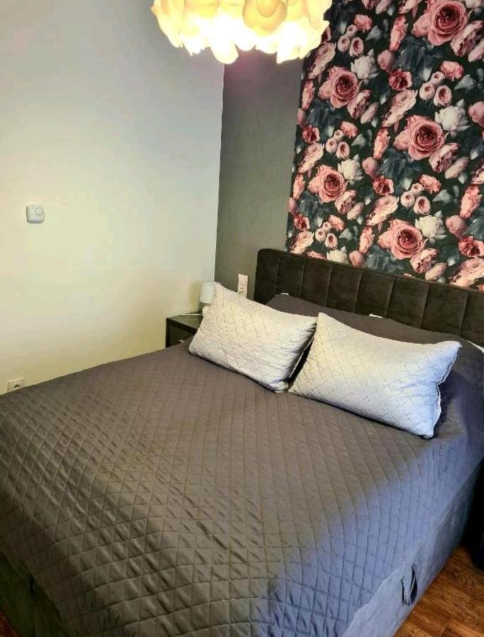 Apartament Rewal Exterior photo